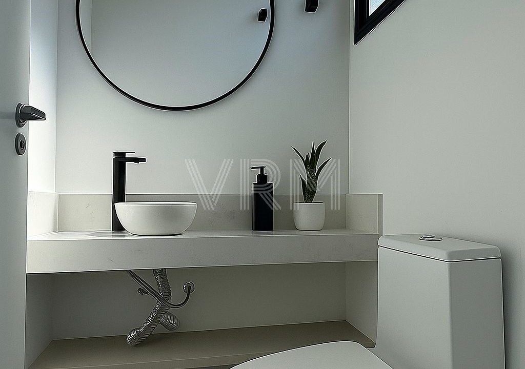 WhatsApp Image 2025-11-11 at 12.06.44