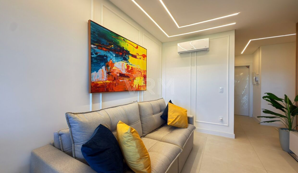 WhatsApp Image 2025-11-19 at 14.21.09