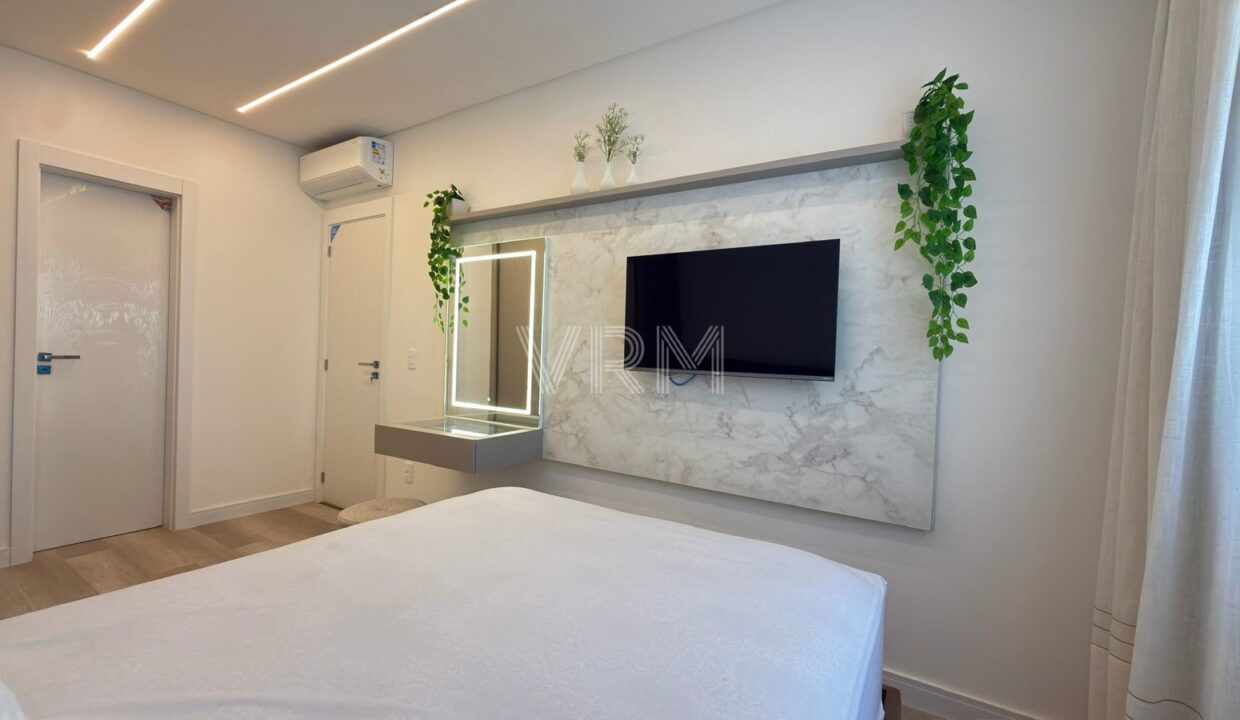 WhatsApp Image 2025-11-19 at 14.21.13 (1)