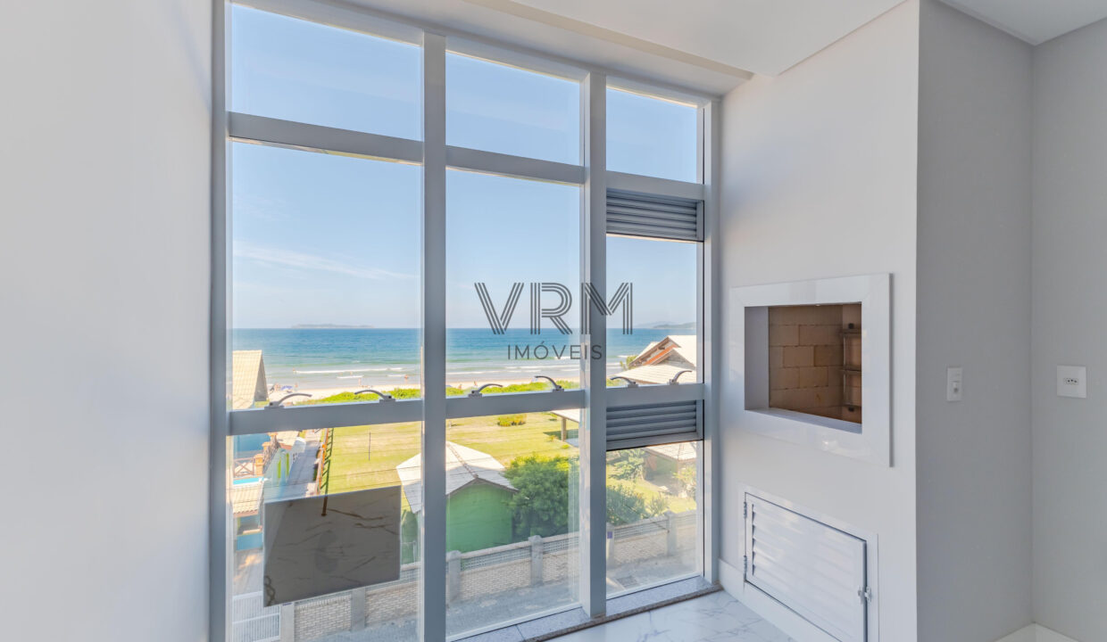 5d17d42f-a112-4b83-844a-d542703ef8eb