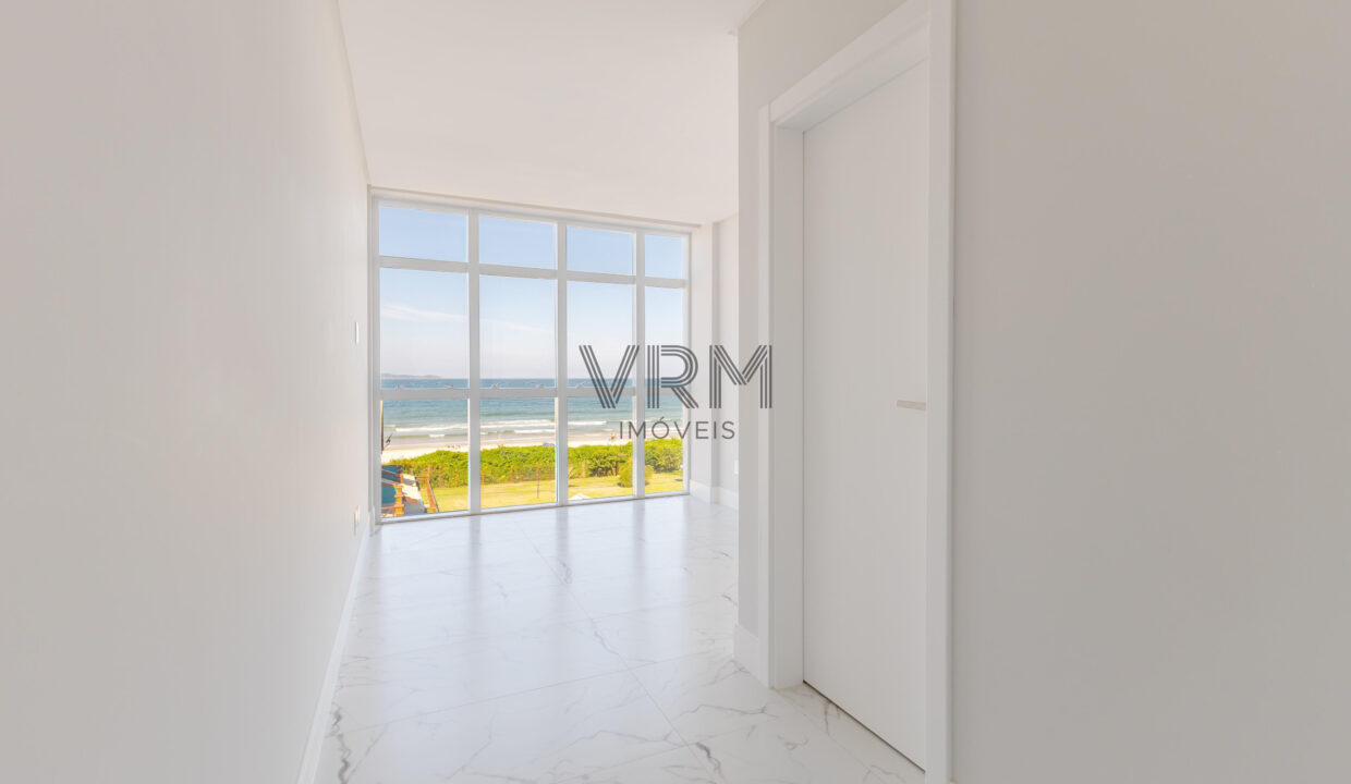 b4eafc7c-e979-4c58-b918-fd7109e4d300